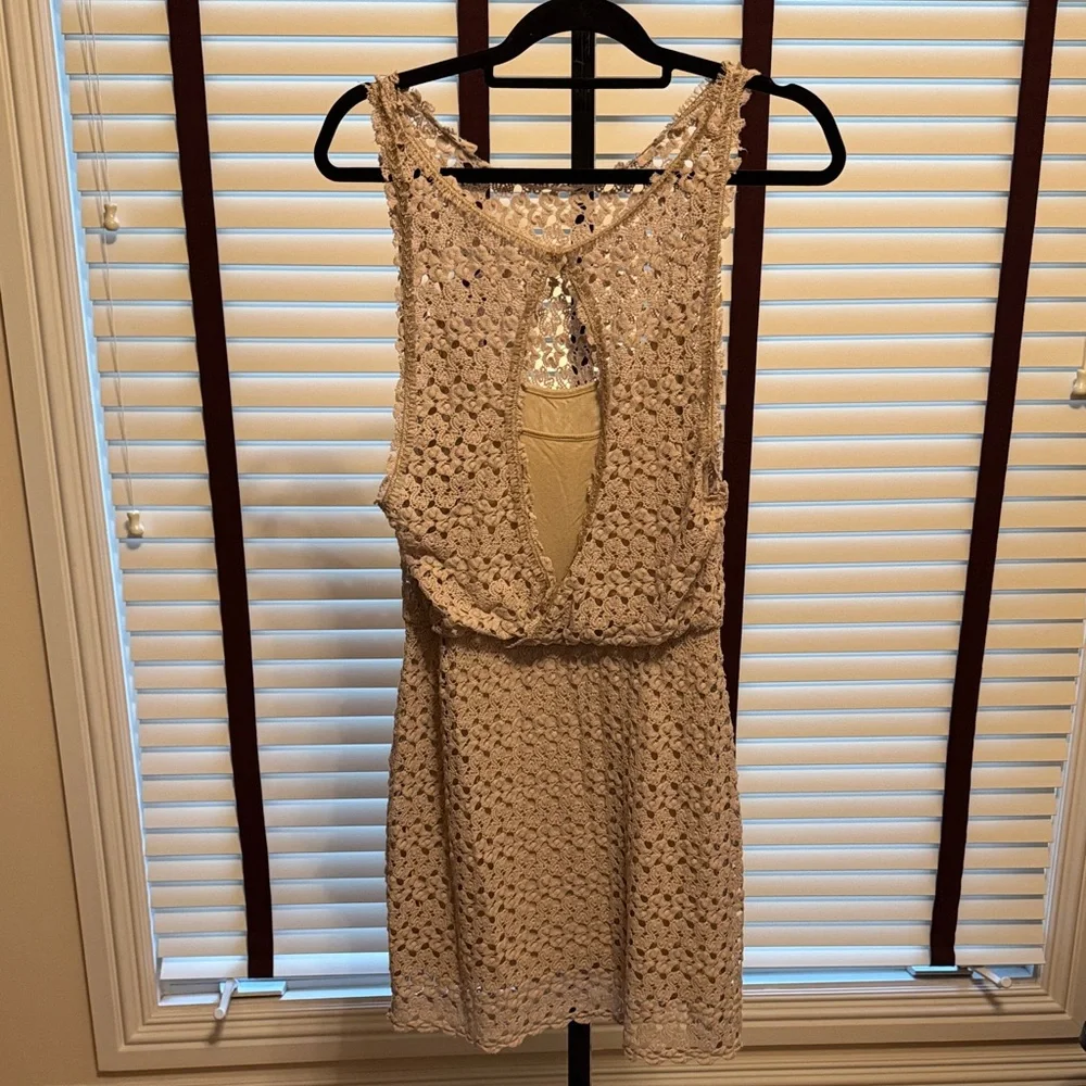 Free People Chic Beige Sleeveless Textured Mini Dress - Picture 4 of 7